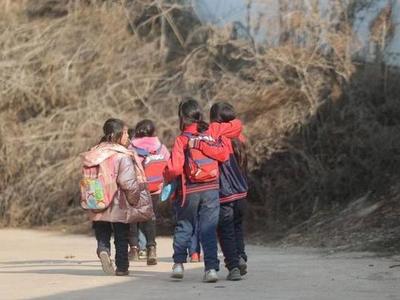7天支教费超万元，大凉山沦为“公益秀场”？