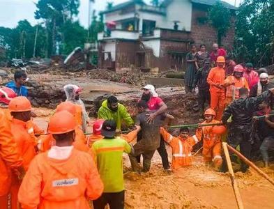 印度喀拉拉邦山体滑坡死亡人数升至107人