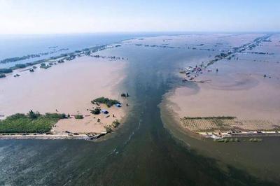 截至7月6日20时，洞庭湖226米决口已封堵66米