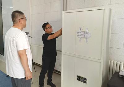 李沧区举行小学招生电脑派位