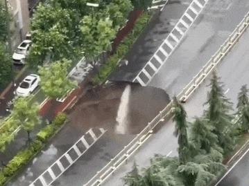 西安地铁：在建地铁8号环线施工中突发涌水涌砂，现场无人员伤亡