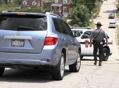 特朗普集会枪击事件嫌疑人车内发现爆炸装置