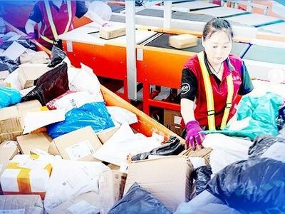 我国2024年快递业务量已突破1000亿件