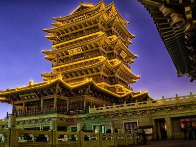 8月26日起，济南超然楼亮灯时间调整