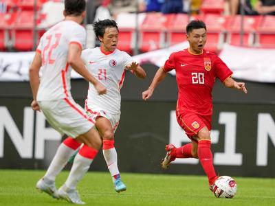 10月15日20时，中国男足在青岛青春足球场迎战印尼队