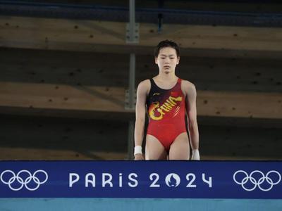 断层领先！全红婵陈芋汐携手晋级10米台决赛