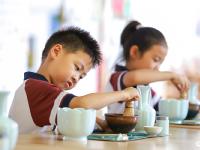 体验非遗“宋代点茶”，看萌娃解锁茶百戏