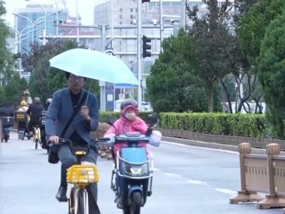 降雨+大风，北方局地断崖式降温！专家提醒