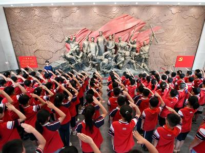 开学季，山东多地“开学第一课”丰富多彩