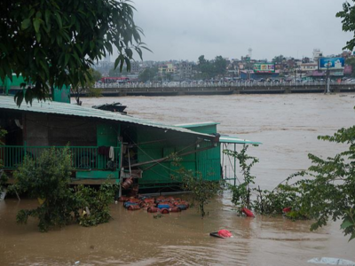 尼泊尔持续降雨已致233人死亡，中方向尼提供紧急援助