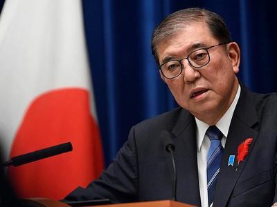 日本新任首相向靖国神社供奉祭品