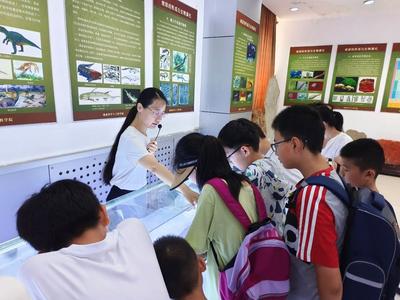 好玩好学！山东科技大学地球科学馆用科普活动带公众翻开“地球的日记”