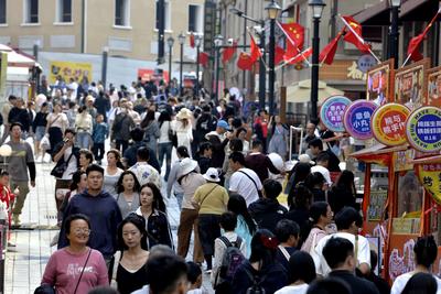 2026年清明假期交通出行人数预计超8.45亿人次