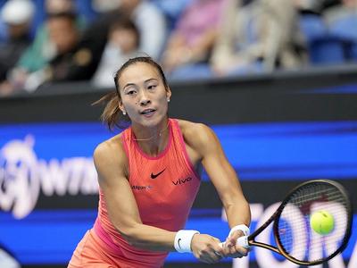 闯入决赛！郑钦文将与肯宁争夺WTA500东京站冠军