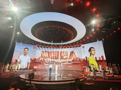 如“许”英雄，闪“亮”中国！“中国好人”许亮在央视亮相