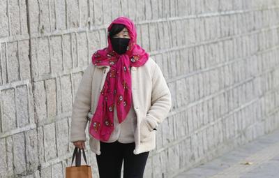 青岛今天多云转晴，市区最高气温-1℃，最低气温-7℃