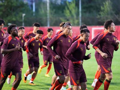 上升2位！国足世界排名升至第90位