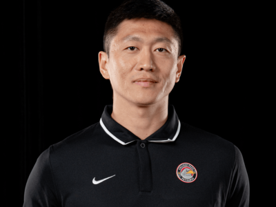 闯荡NBA的中国教练：保送清华数学系，一开始干的是金融