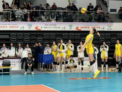 山东女排3：0战胜江苏女排，夺得首届三大球运动会冠军
