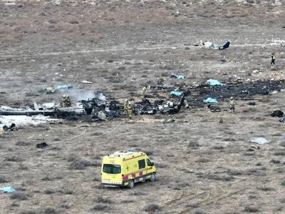 舱内画面曝光！阿塞拜疆航空坠机事故致38人遇难