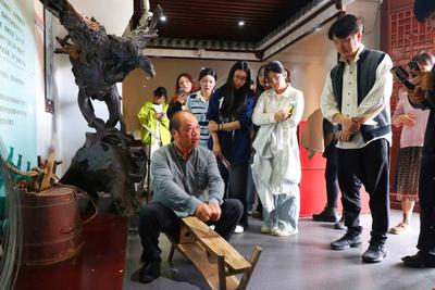 “小土豆”赶考记 ——1座县城与171所高校的思政“对对碰”