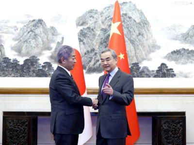 日本外相：日方将进一步放宽签证政策，便利双方人员往来