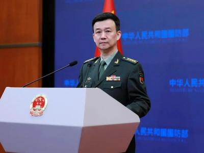 国防部新闻发言人吴谦就美对台军援军售答记者问