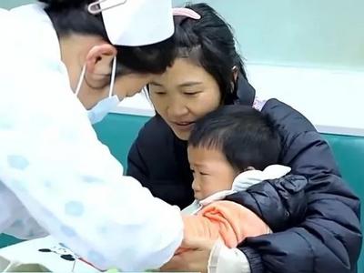 孩子出现高温惊厥怎么办？家长要注意→