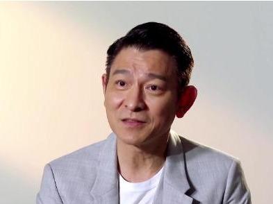 春节神曲《恭喜发财》上线，“刘德华又要到超市上班了”