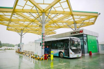 会场内外共答“题”｜锻长补短，塑强标志性产业链