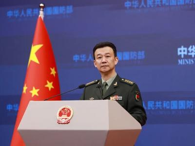 国防部：研制建造076两栖攻击舰不针对任何特定目标