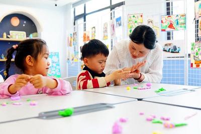 会场内外共答“题”｜社区嵌入式服务，让养老托幼放心省心