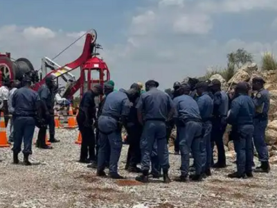 南非警方说已找到78具非法矿工遗体，246名获救非法矿工全部被捕