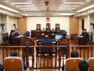 被控受贿1.29亿余元，黑龙江原副省长王一新案一审开庭