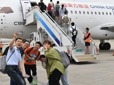 民航局回应近期外航事故：强化鸟击风险防范，排查跑道安全隐患