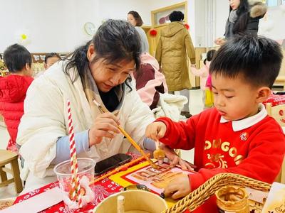 萌娃闹新春，这个幼儿园年味格外浓