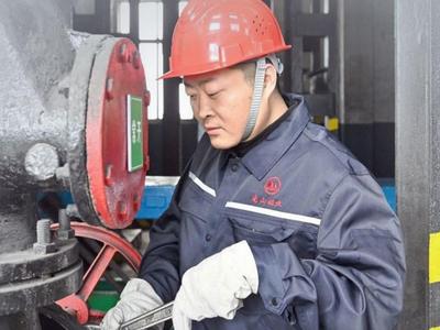 山东小伙破冰连救俩娃没声张，直到孩子家长找上门来……