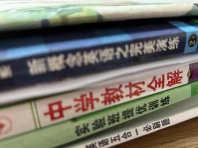 “史诗级赶作业”大幕开启！有妈妈急到请年假