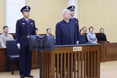被控受贿3501万余元，中国石油原董事长王宜林受贿案一审开庭