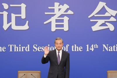 两会·外长记者会 | 王毅：2025年元首外交将迎来新的高光时刻