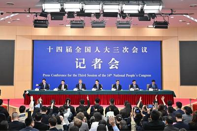 这场记者会，信息量很大！