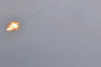朝鲜试射新型防空导弹武器系统