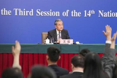 两会·外长记者会｜​王毅：美方如果一味施压，中国必将坚决反制