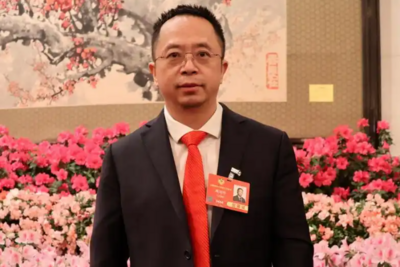 全国政协委员周鸿祎：人工智能手机和电脑上将拥有个人化的大模型