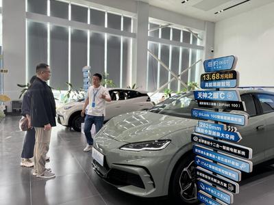 亮眼数据看发展丨一季度消费“马车”跑出加速度