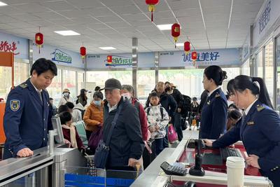 “五一”假期将至，青岛这些特色交通服务助旺“春日经济”