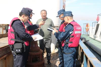 伏季休渔期在即！青岛海警多措并举织密管控网，严查非法捕捞