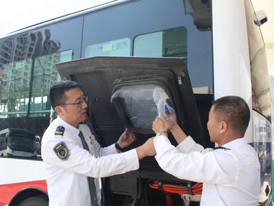又到飞絮期，城阳巴士打造安全舒适乘车环境