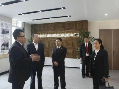 山东省高级人民法院到李沧法院调研指导刑事审判和信息化工作