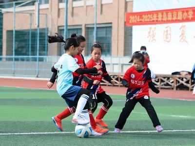 每年惠及4万余人，市南区中小学校普及武术、帆船、游泳、足球、篮球等体育技能